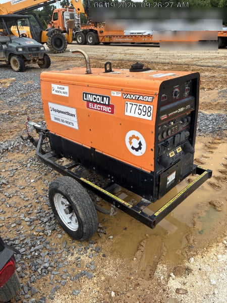 2021 Lincoln Electric Vantage 322 Vantage 322 Ready Pak 3 w/ Decals, ORANGE (includes trailer, cable rack, fender light kit) NO Telematics