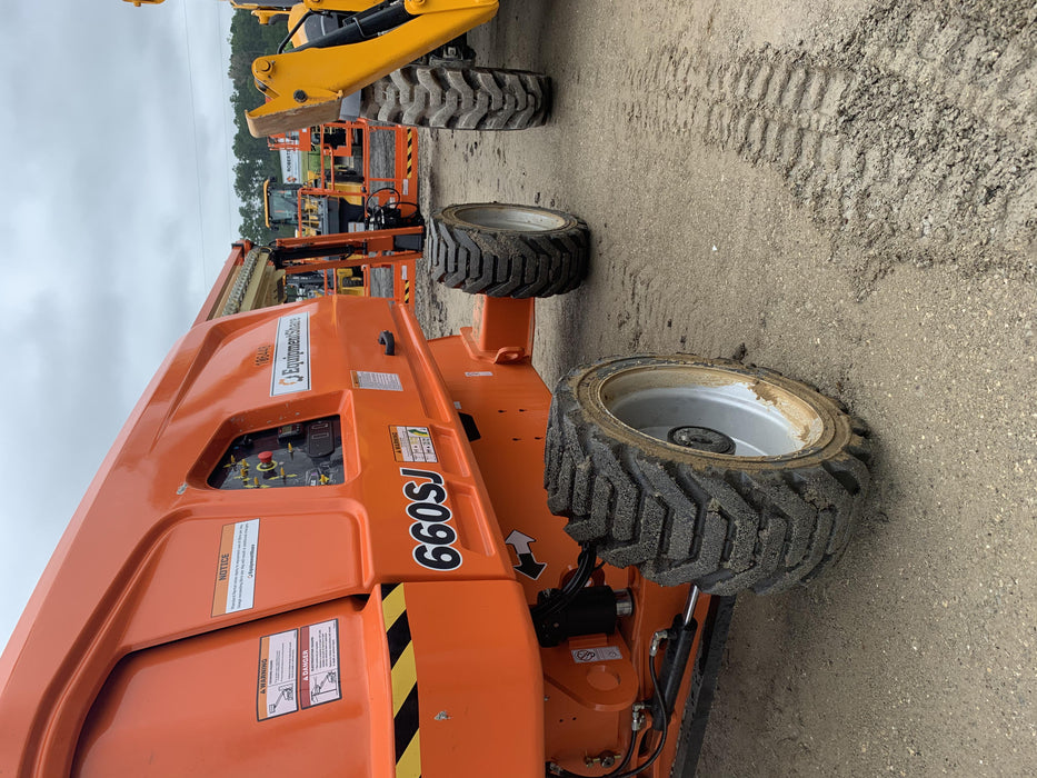 2020 JLG 660SJ