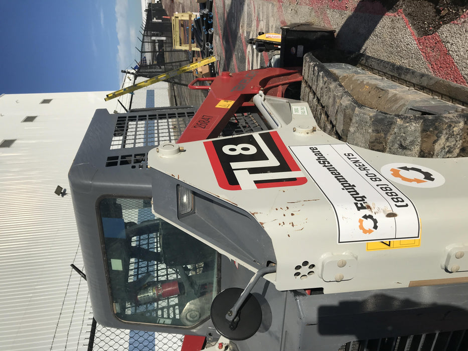 2019 TAKEUCHI TL8