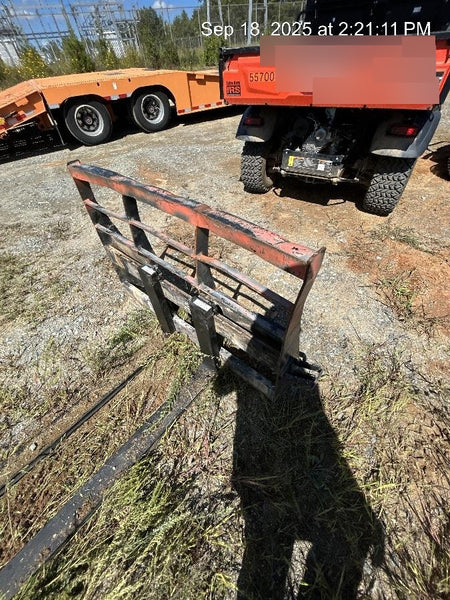 2021 PALADIN 48" Pallet Forks - Paladin