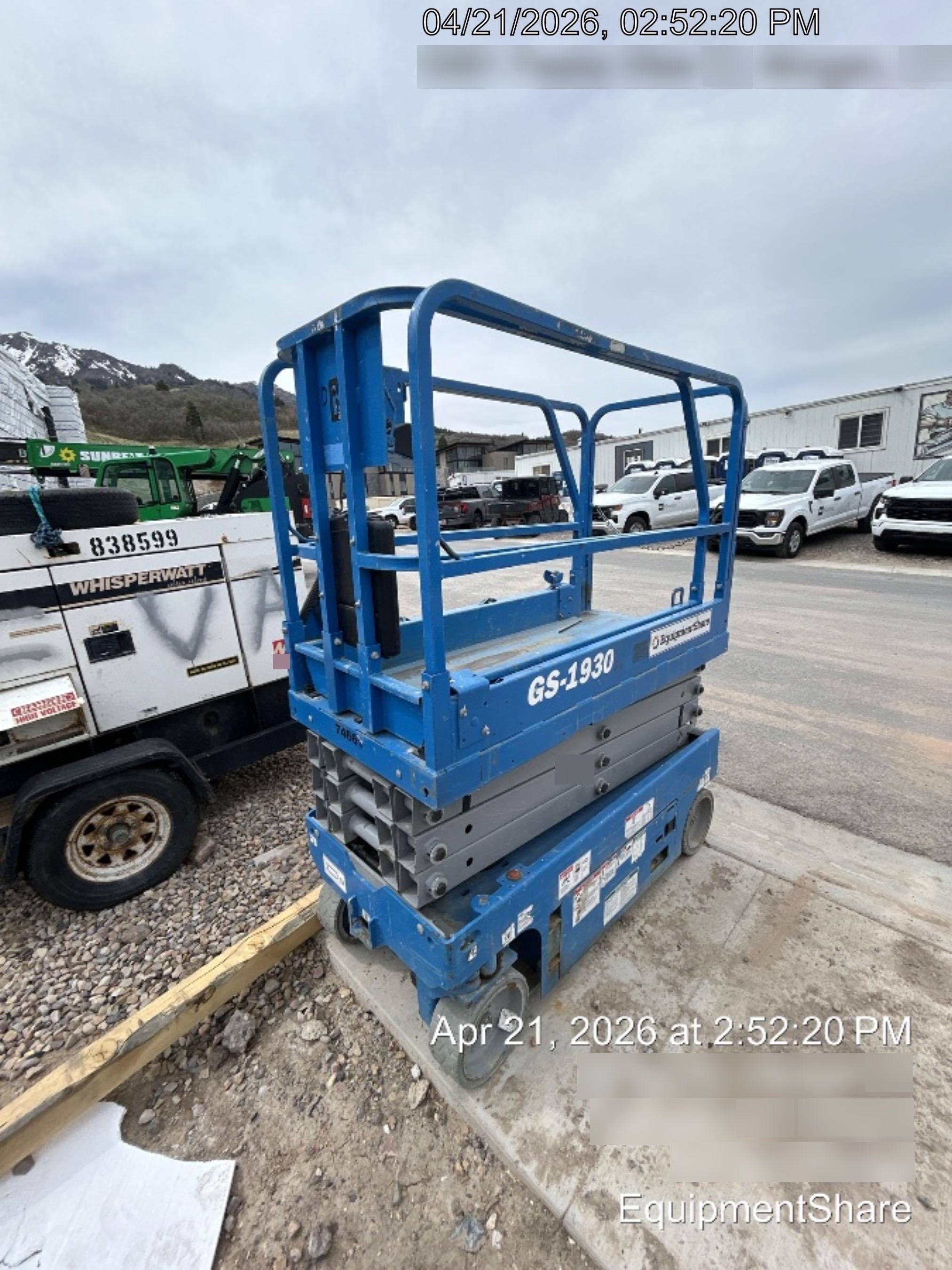 2020 Genie GS-1930 Fixed rails with chain entry gate - Pre A92.20