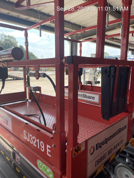 2023 SKYJACK SJ3219