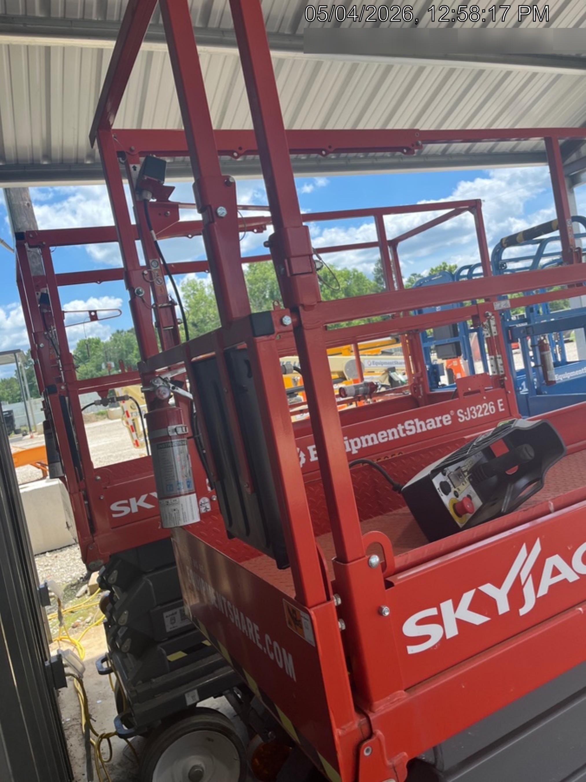2025 SKYJACK SJ3226