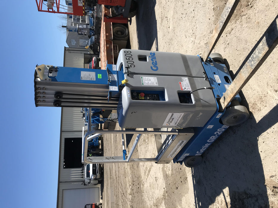 2019 GENIE GR-20