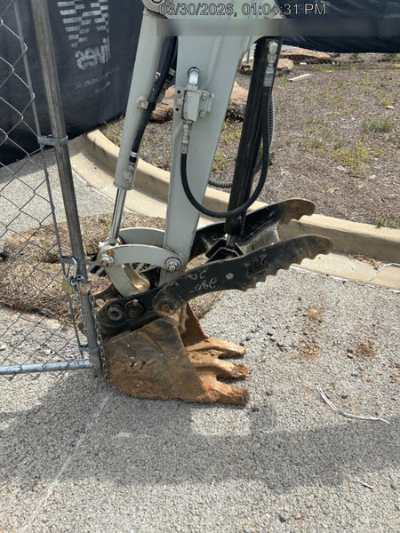 2023 TAKEUCHI TB20e
