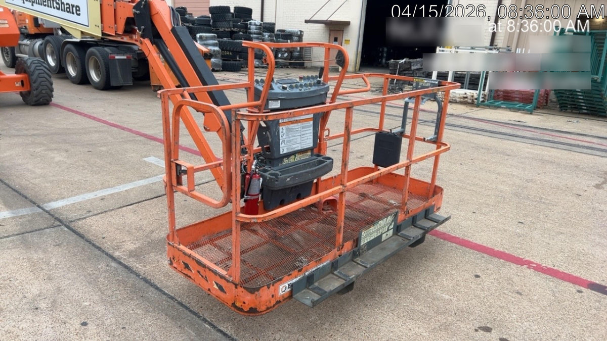 2020 JLG 860SJ