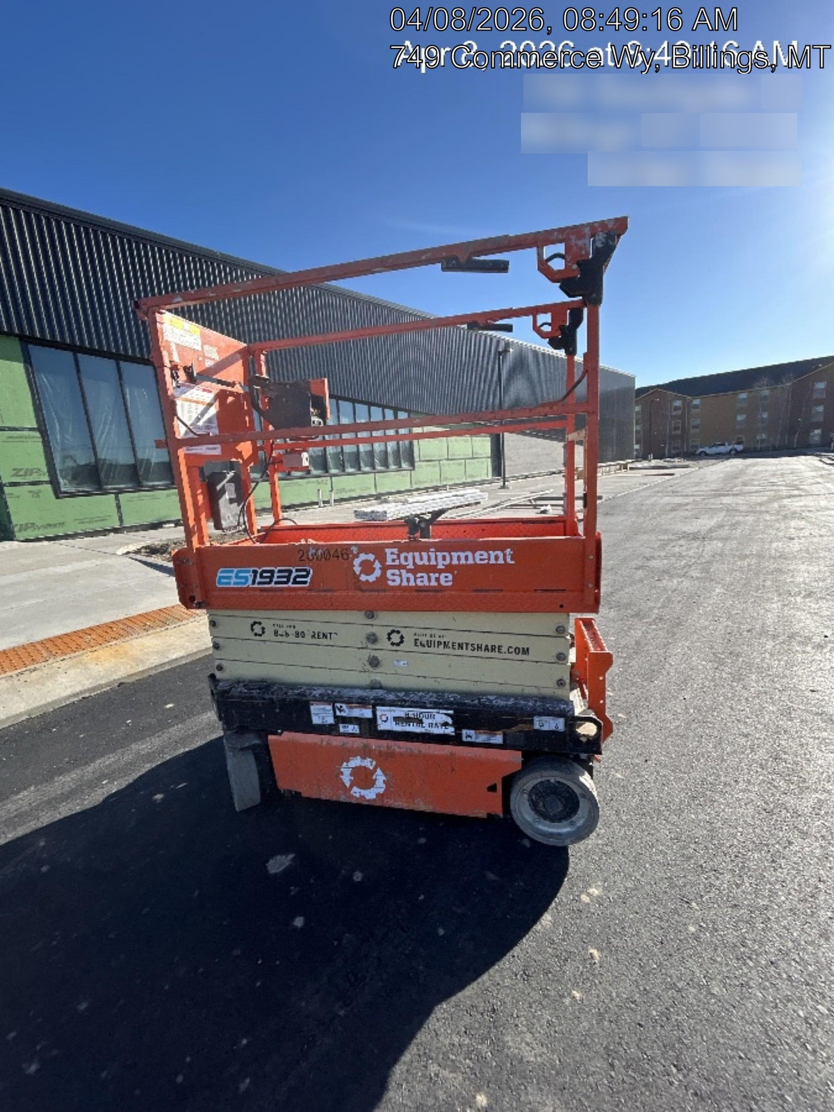 2022 JLG ES1932