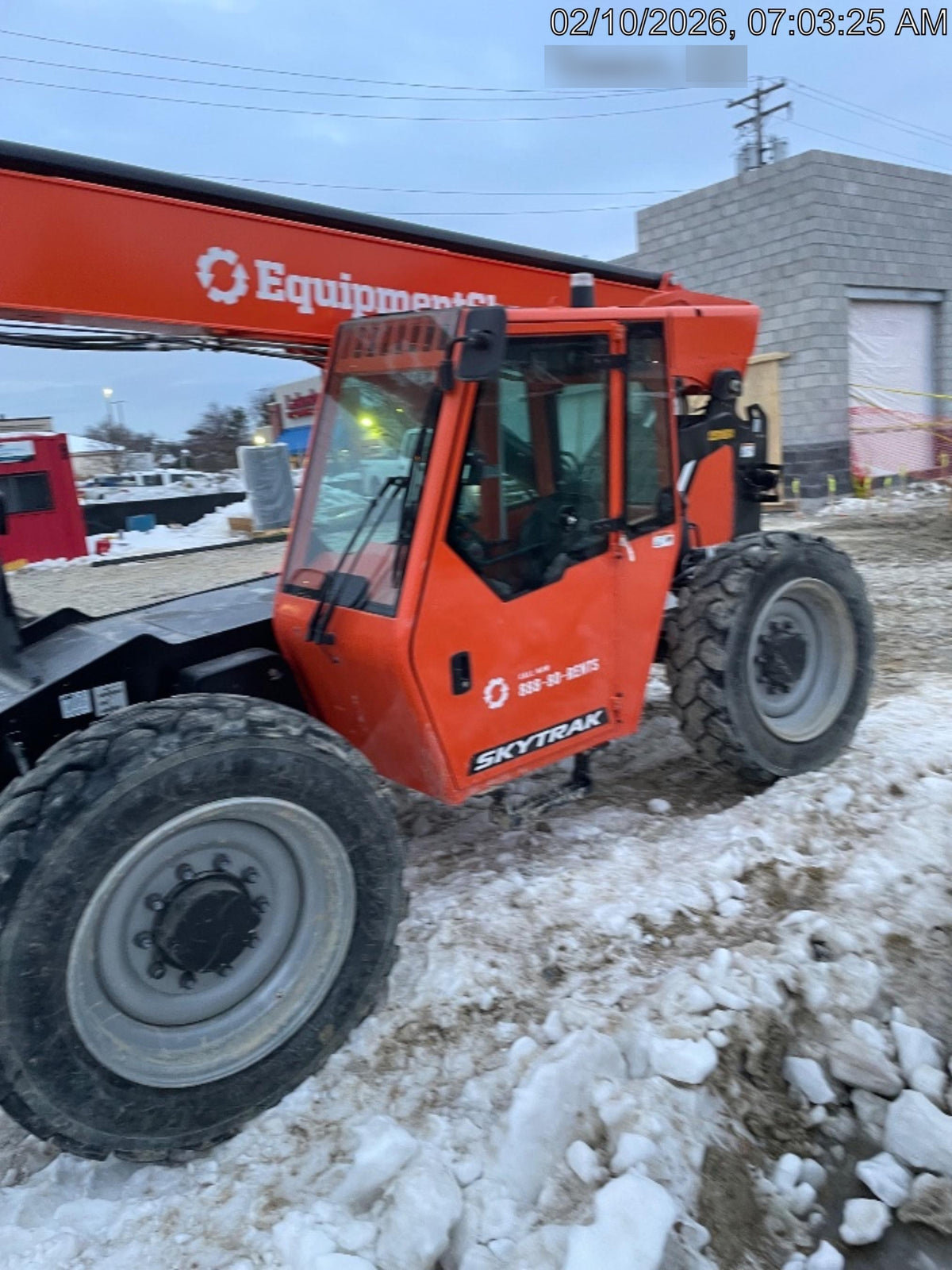 2024 SKYTRAK 8042