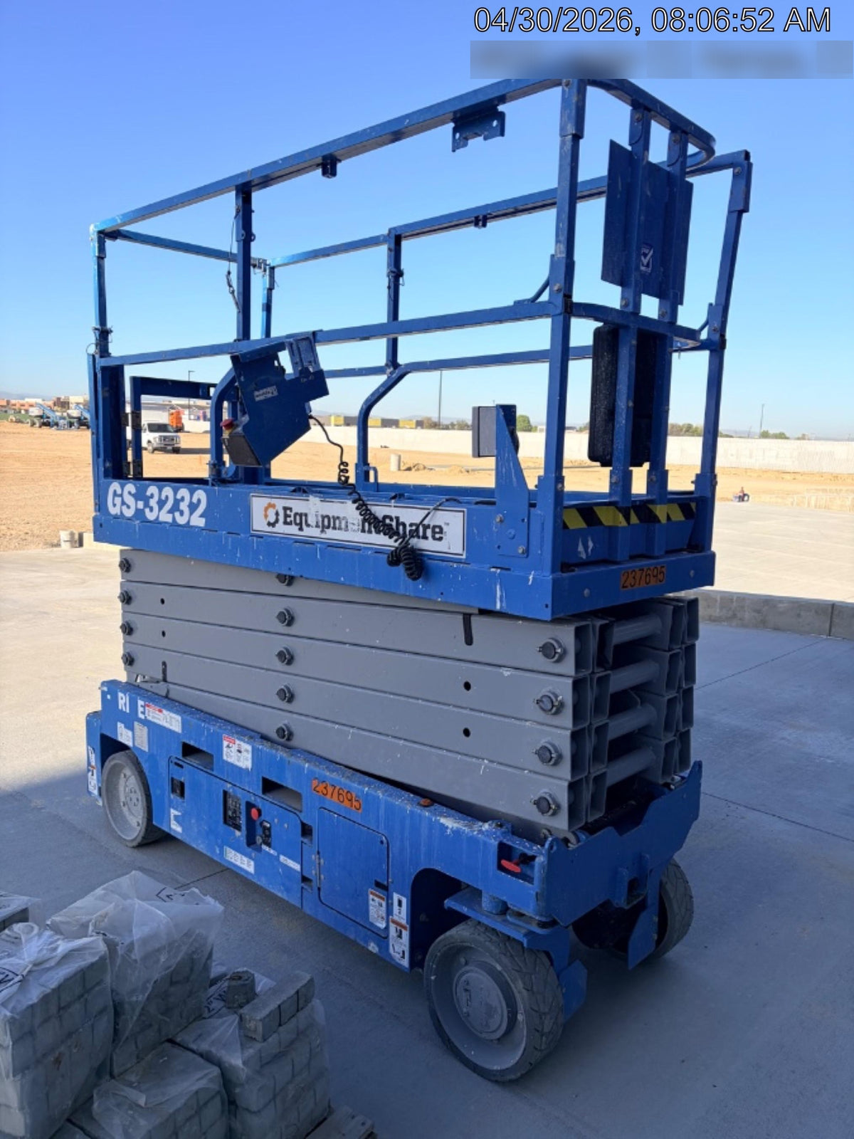 2022 GENIE GS-3232