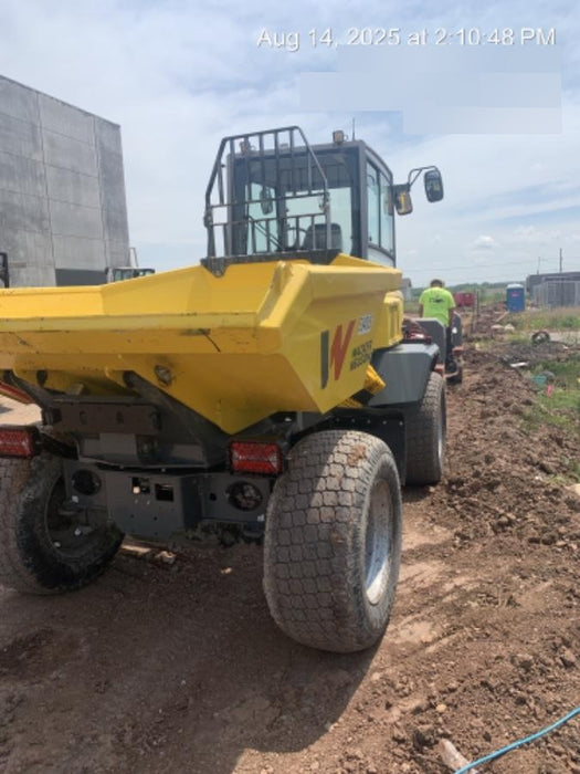 2025 WACKER NEUSON DV605 Cab Turf Tires