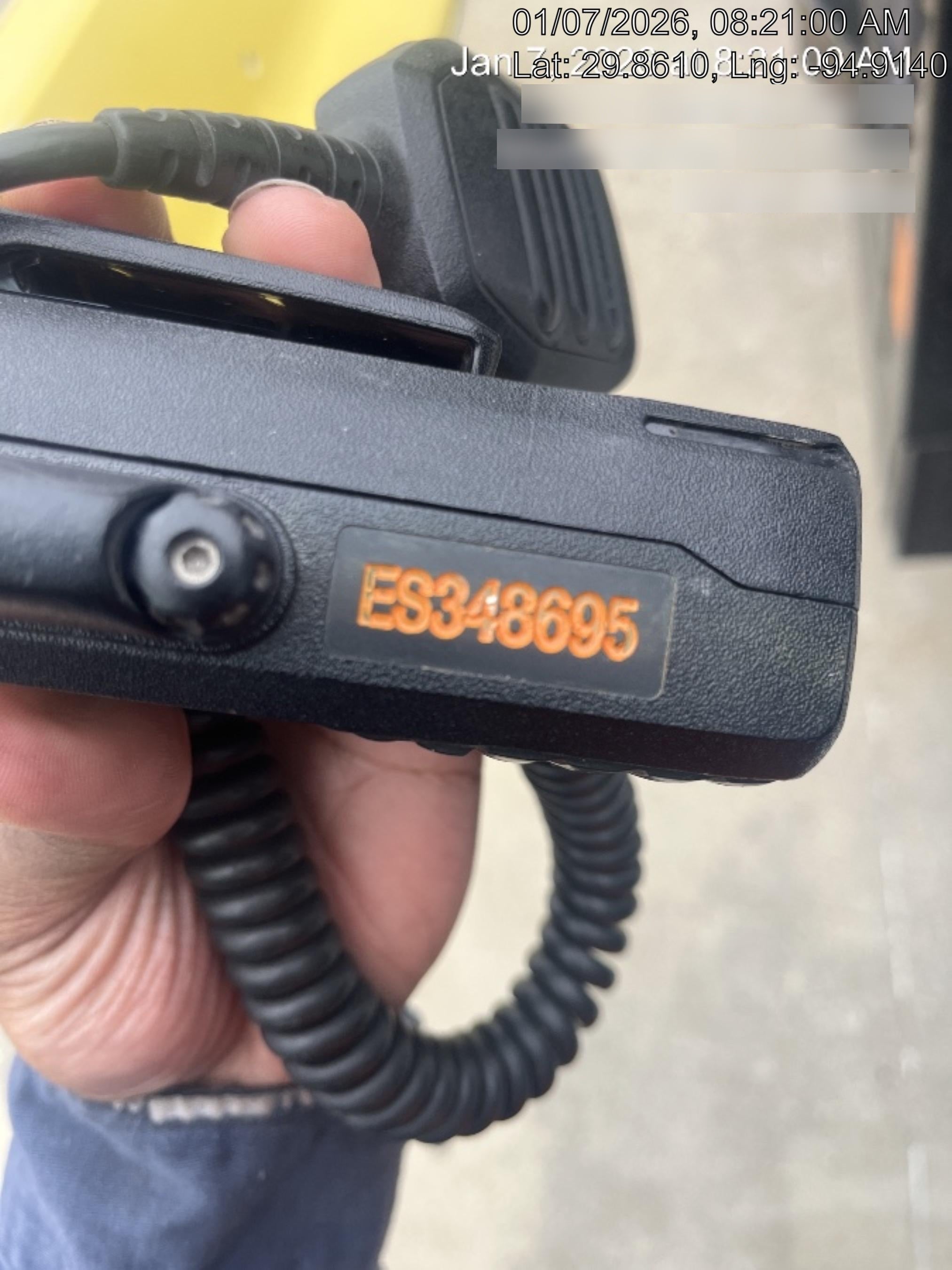 2023 MOTOROLA R7 DISPLAY