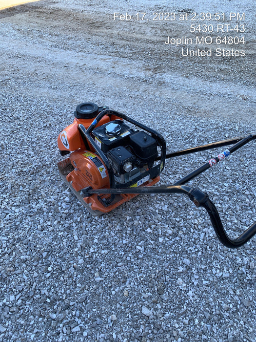 2022 Multiquip MVC88VTHW Plate Compactor, 20", w/Water Tank, Honda GX160