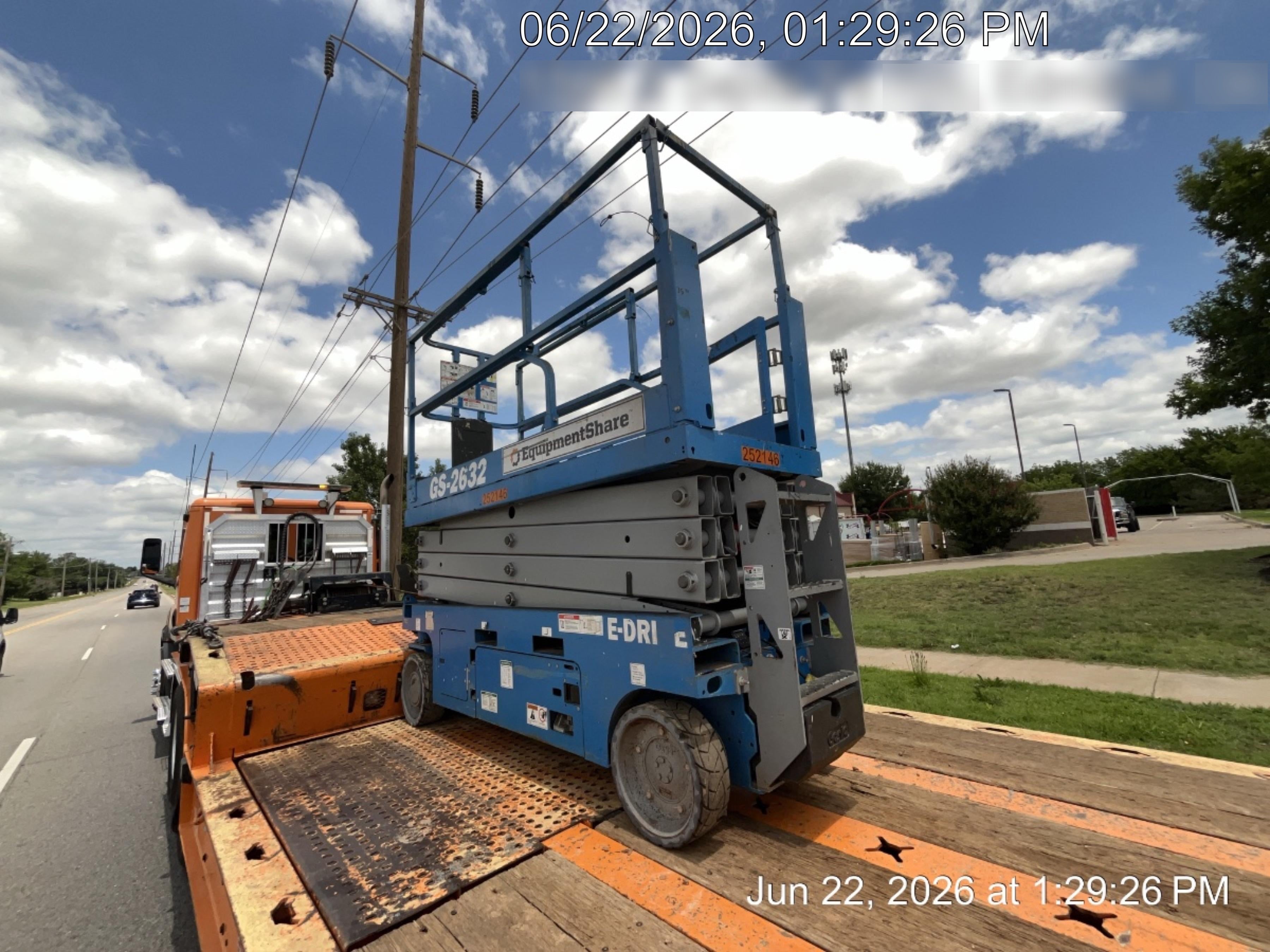 2022 GENIE GS-2632