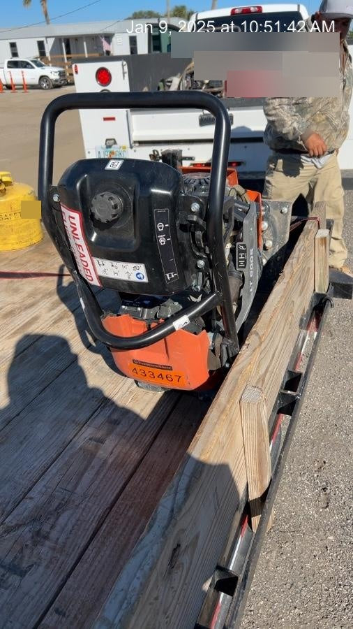 2024 HUSQVARNA LT6005