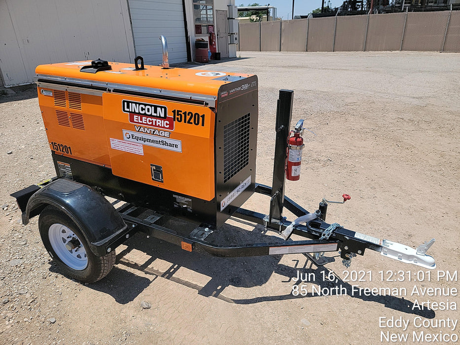 2021 Lincoln Electric Vantage 322 Vantage 322 Ready Pak 3 w/ Telematics & Decals, ORANGE (includes trailer, cable rack, fender light kit)