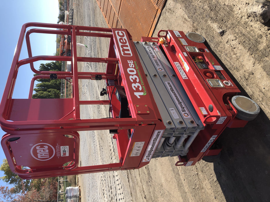 2020 MEC 1330SE Solid NM Tires, Steel Swing out Doors, LCS, Beacon, 900W Invertor