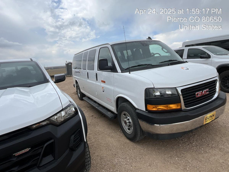 2025 CHEVROLET Express Van - Rental