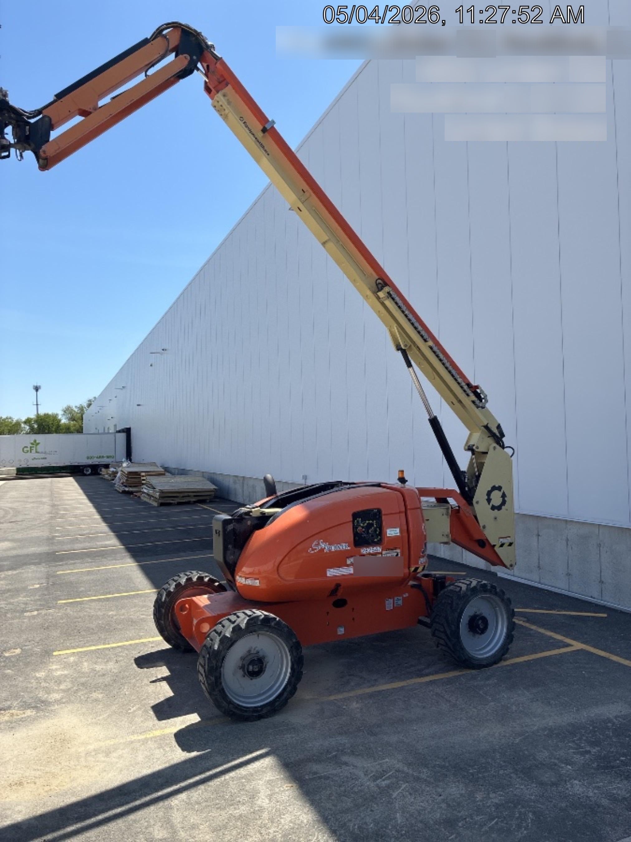 2022 JLG 600AJ