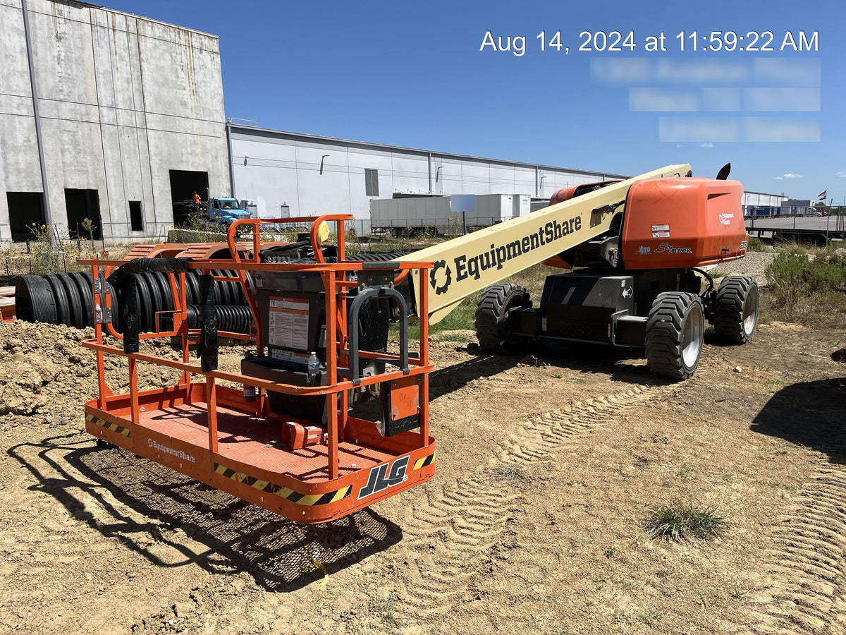 2023 JLG 600S