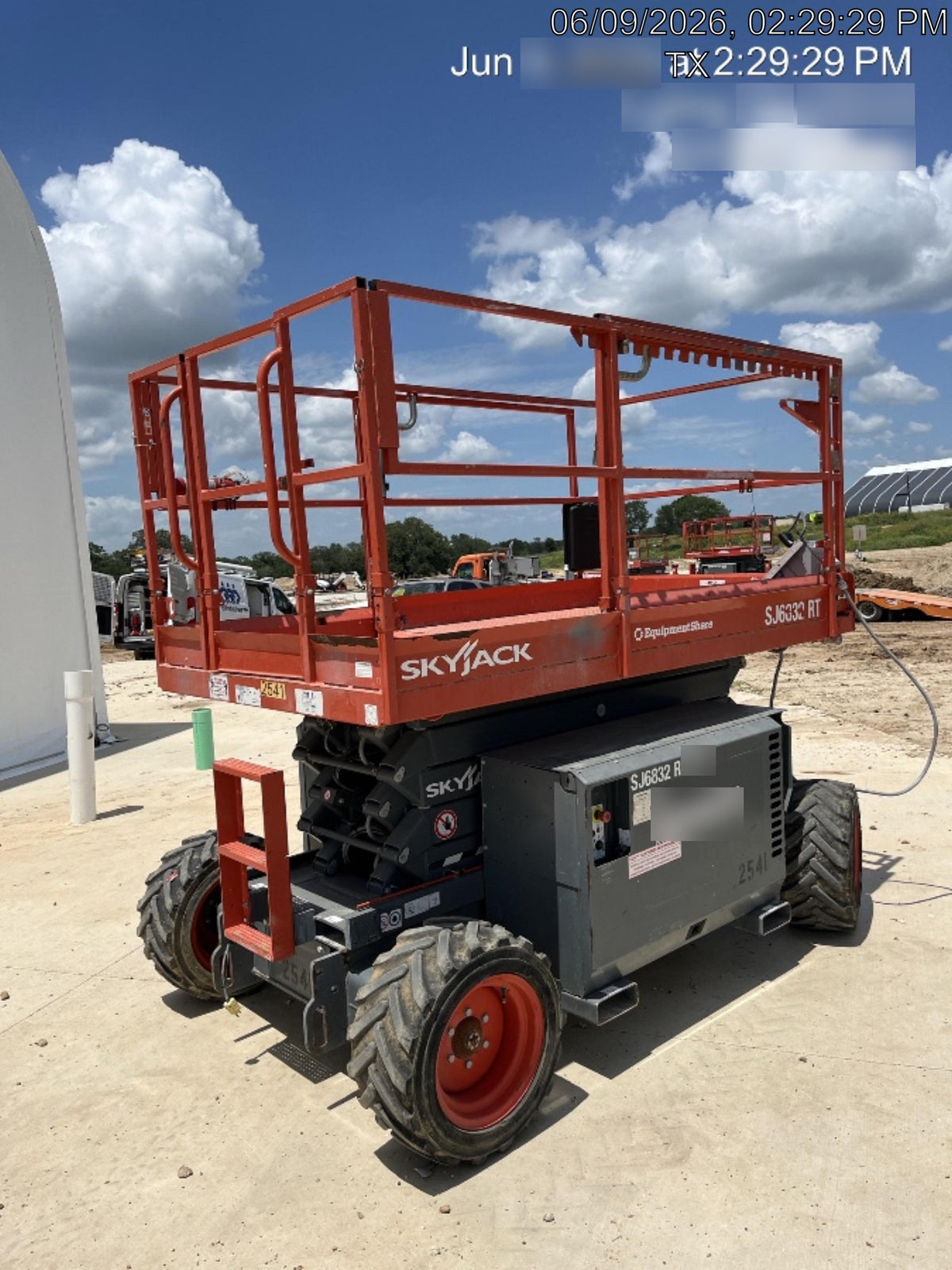 2016 SKYJACK SJ6832 RT