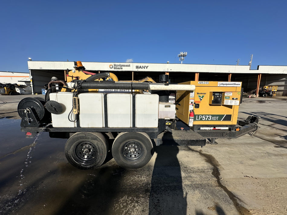 2023 Vac-Tron LP573XDT T4 Koehler Diesel Engine, 500 Gallon Debris Tank, x2 100 Gallon Water Tanks