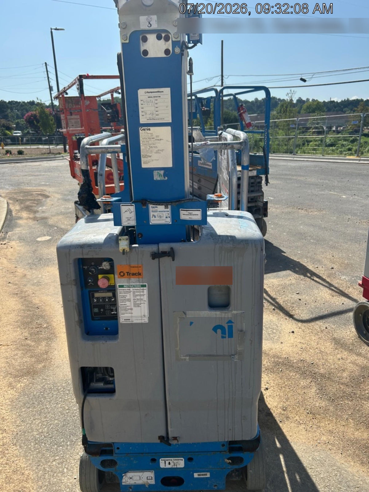 2020 GENIE GR-20