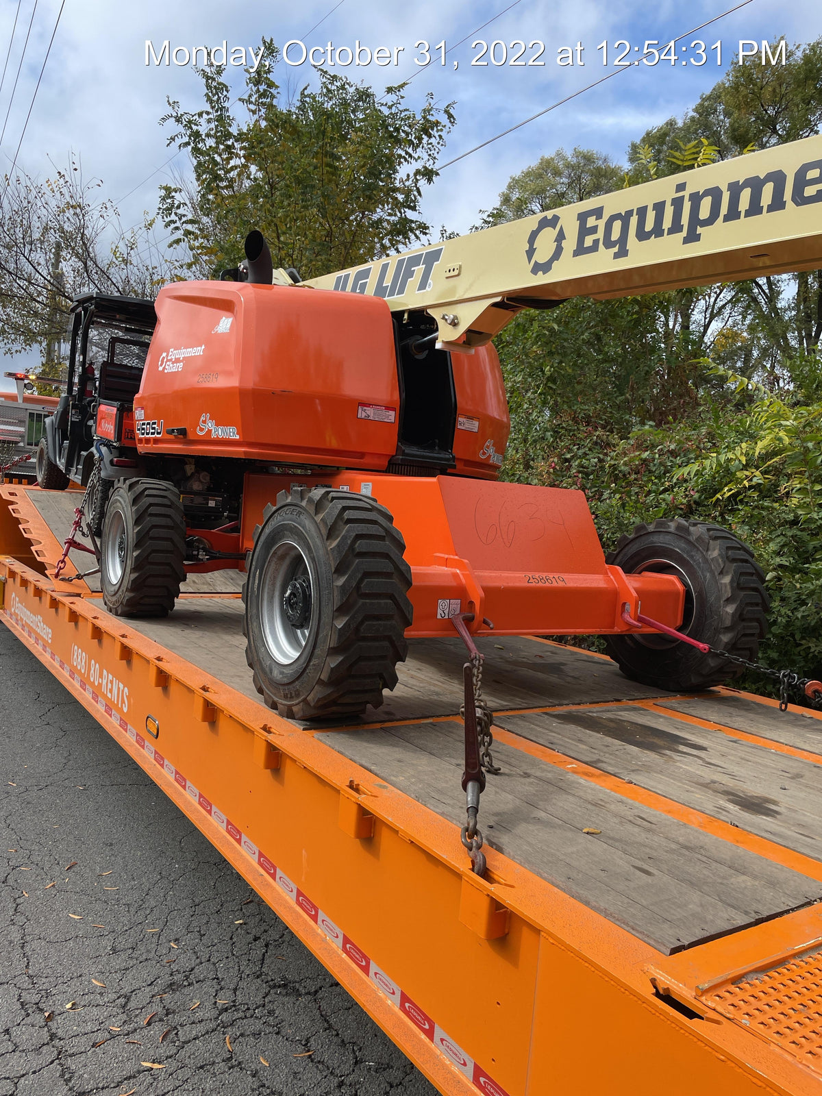 2022 JLG 460SJ