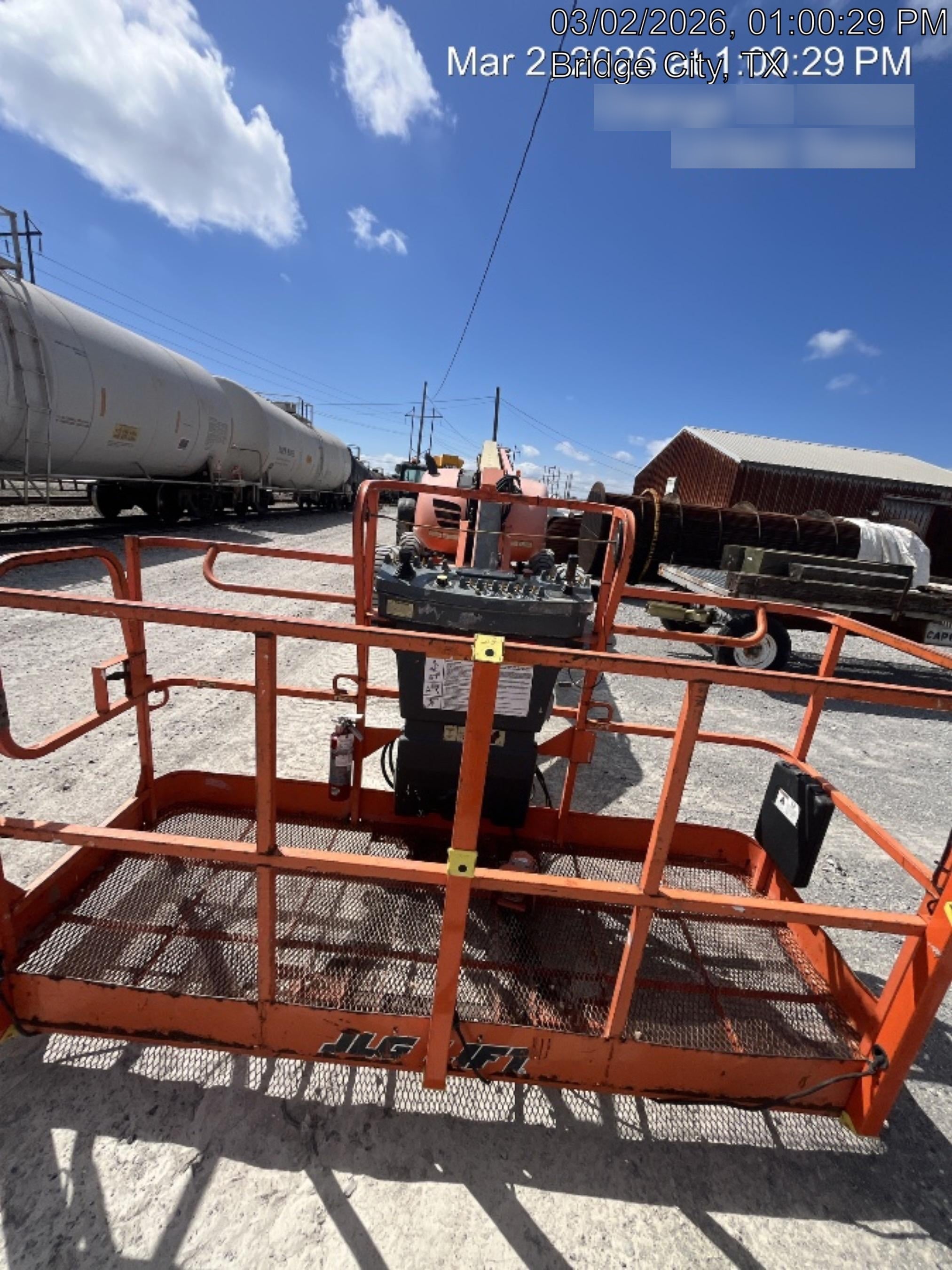 2019 JLG 600AJ