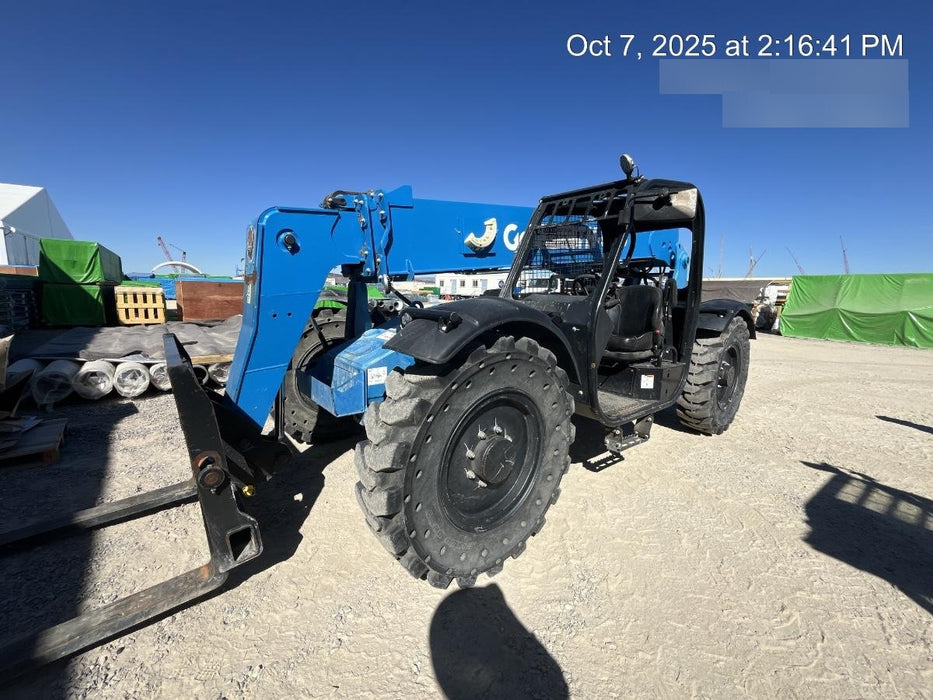 2018 Genie GTH-636 Genie GTH-636 w/Open ROPS, Work Lights, Solid Tires, RH Cab Mesh, Beacon, 48" Carriage and Forks