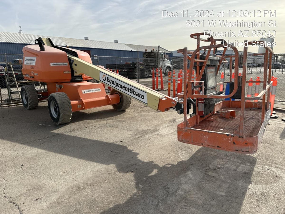 2020 JLG 400S