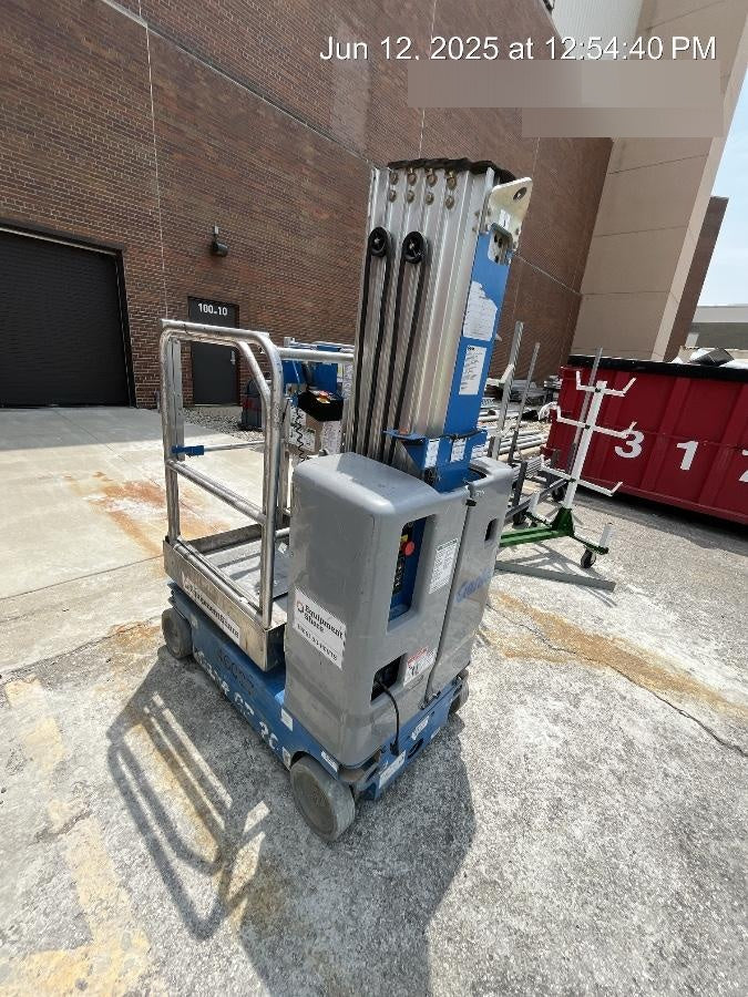 2019 GENIE GR-20