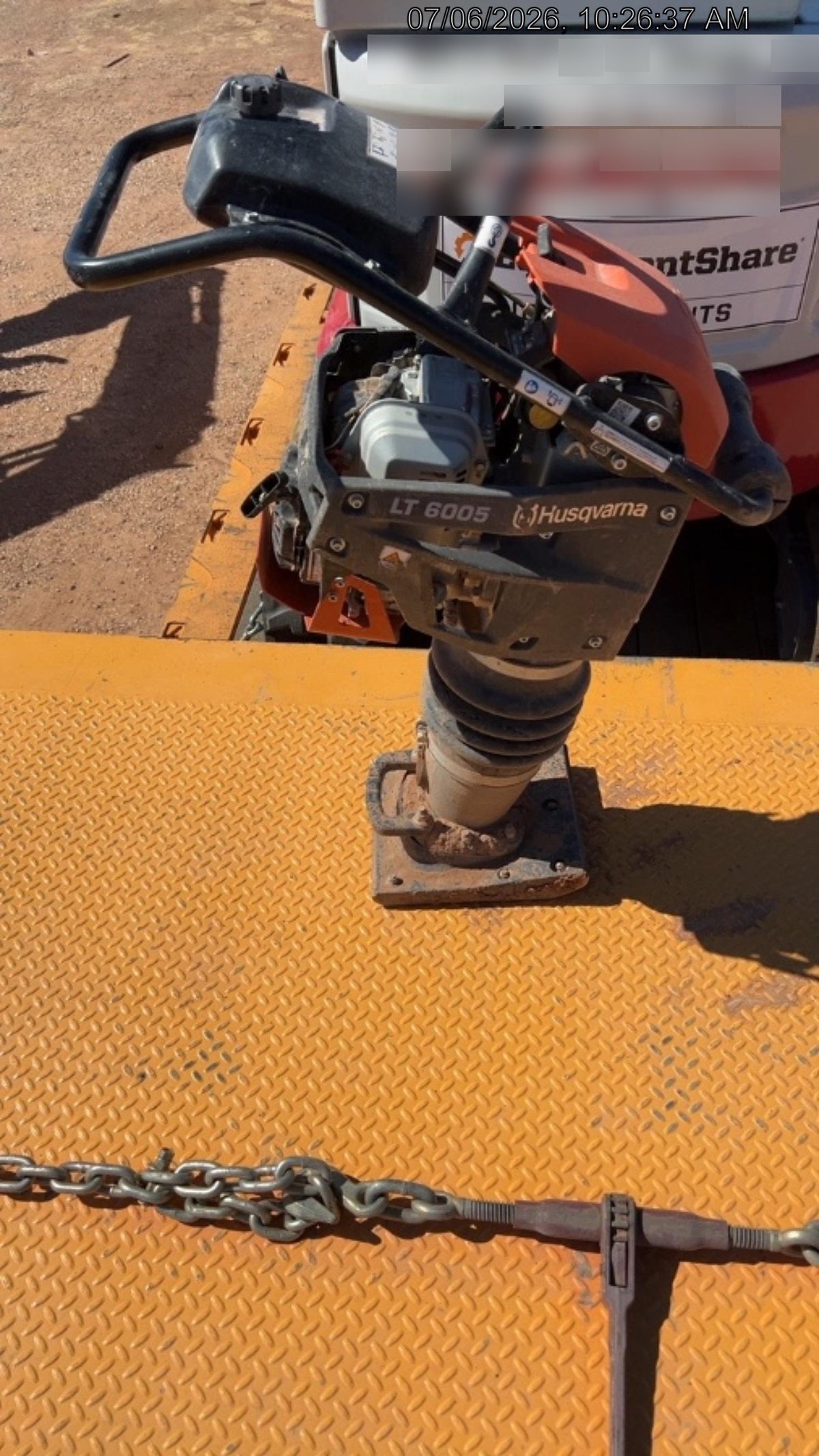2025 HUSQVARNA LT6005