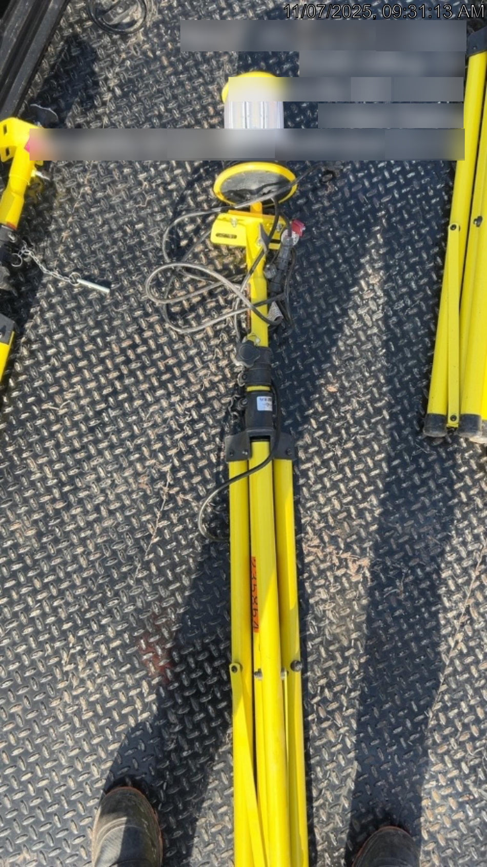 2022 LIND EQUIPMENT LE360LED-TR