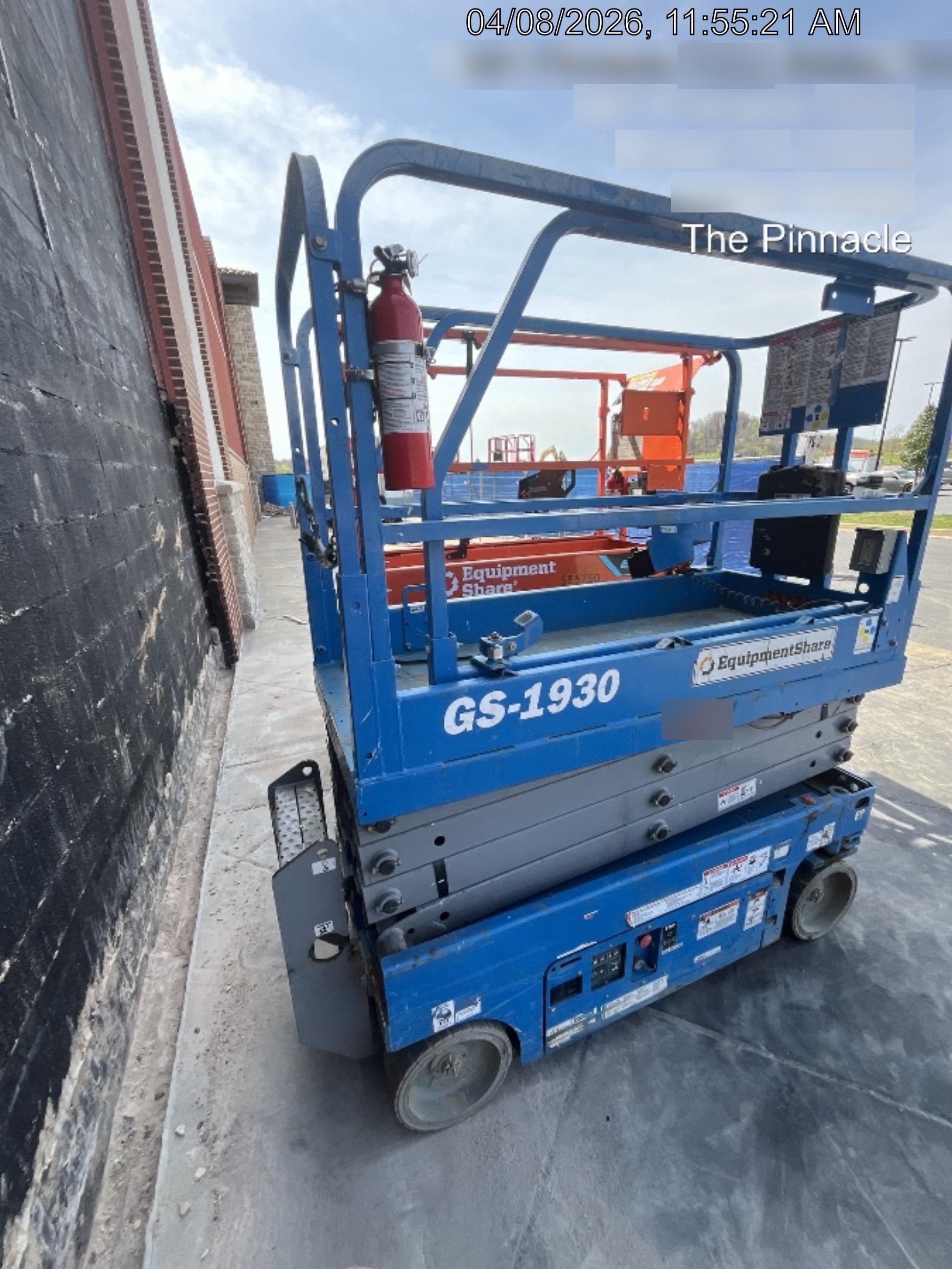 2020 Genie GS-1930 Fixed rails with chain entry gate - Pre A92.20