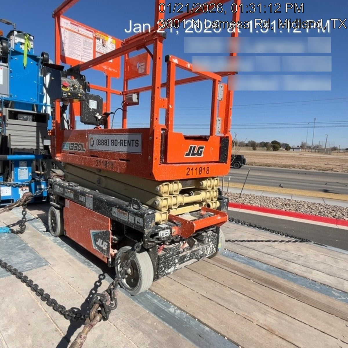 2022 JLG ES1330L