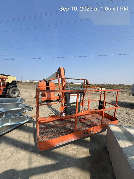 2019 JLG 460SJ