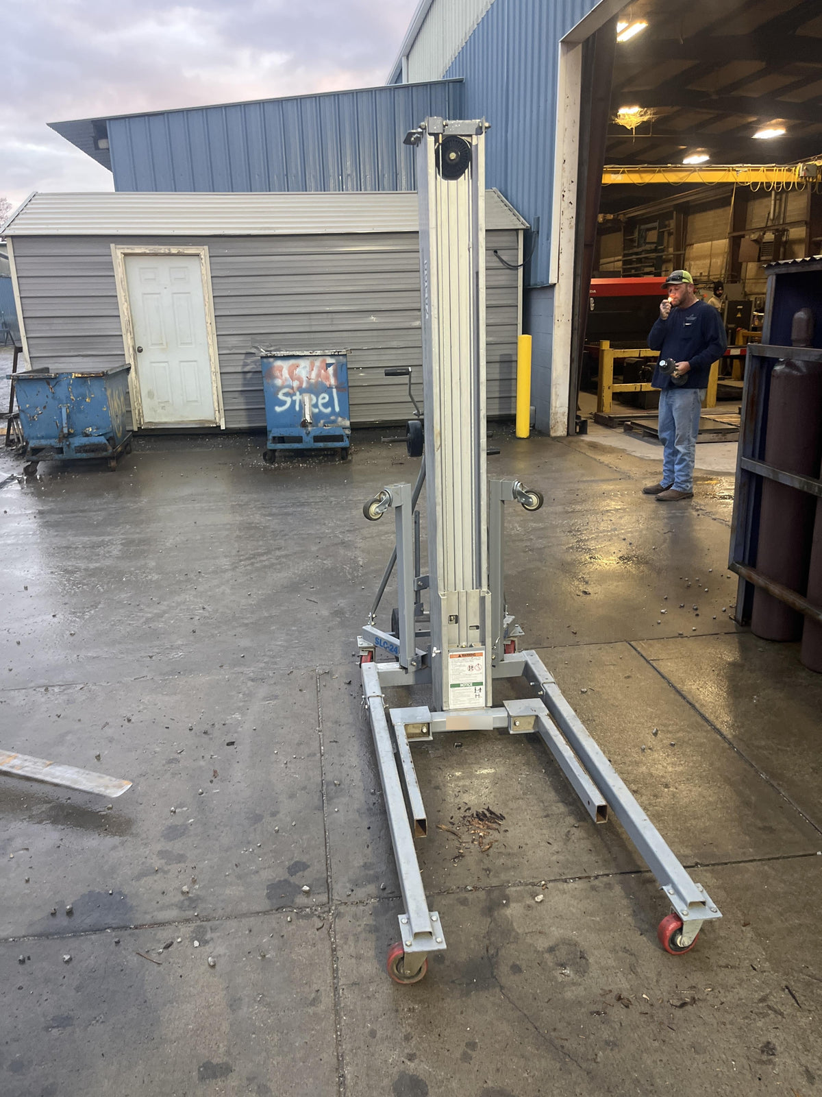 2020 GENIE SLC-24