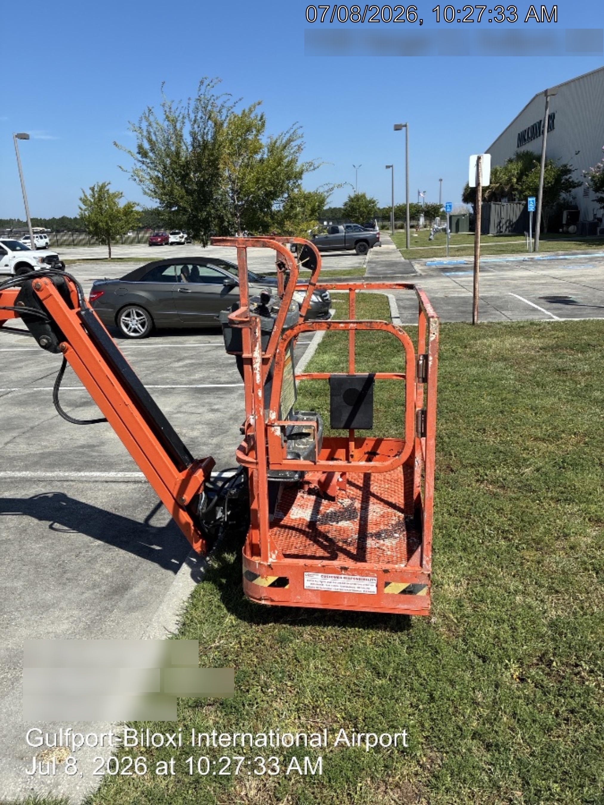 2022 JLG E450AJ