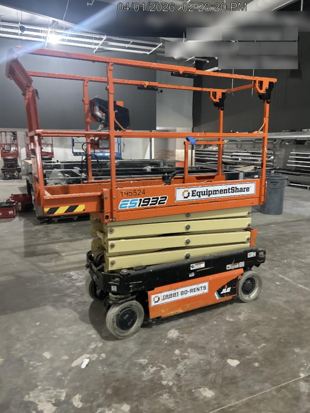 2021 JLG ES1932