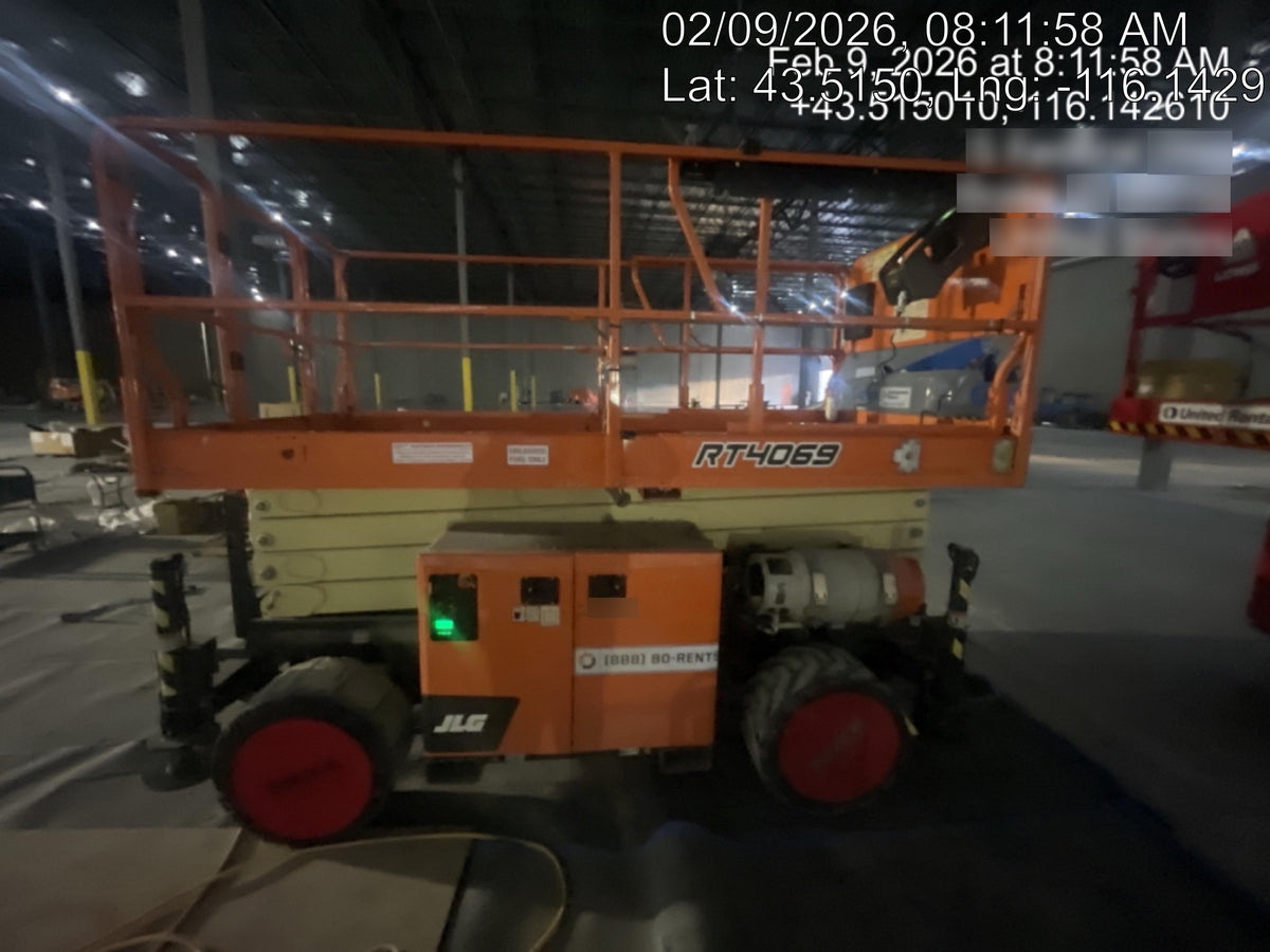 2022 JLG RT4069