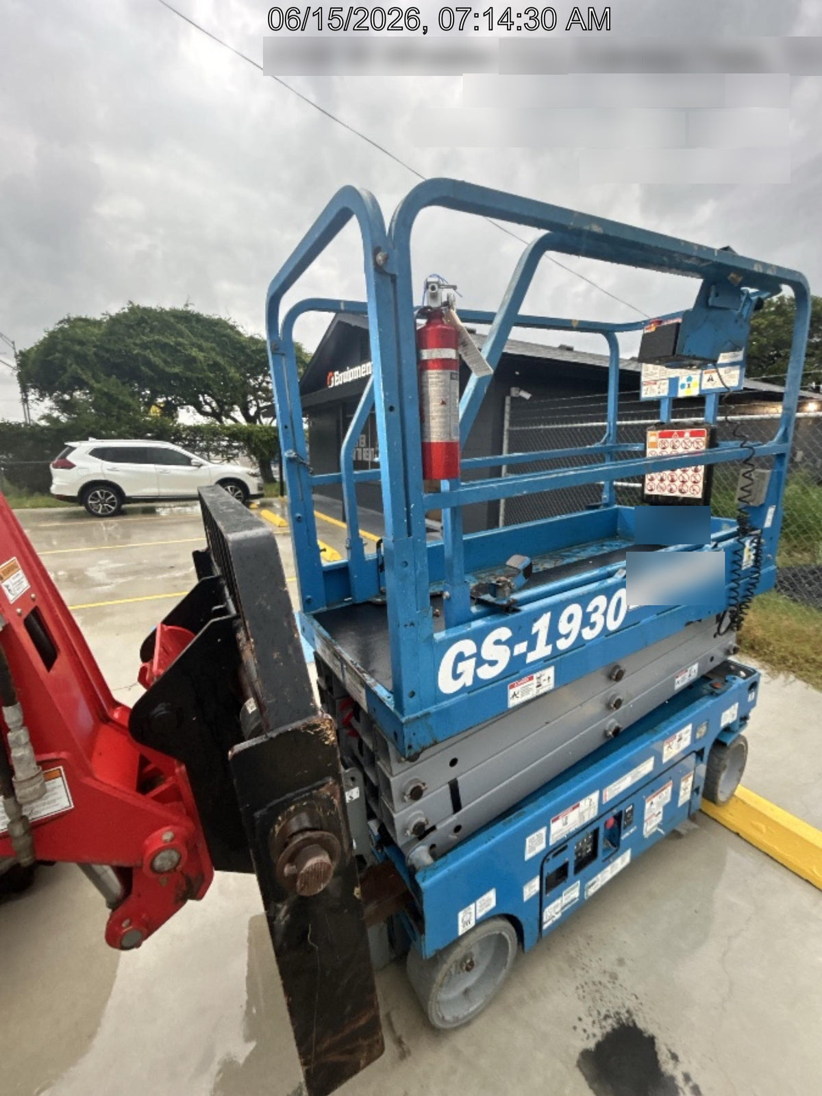 2019 Genie GS-1930 Fixed rails with chain Entry
