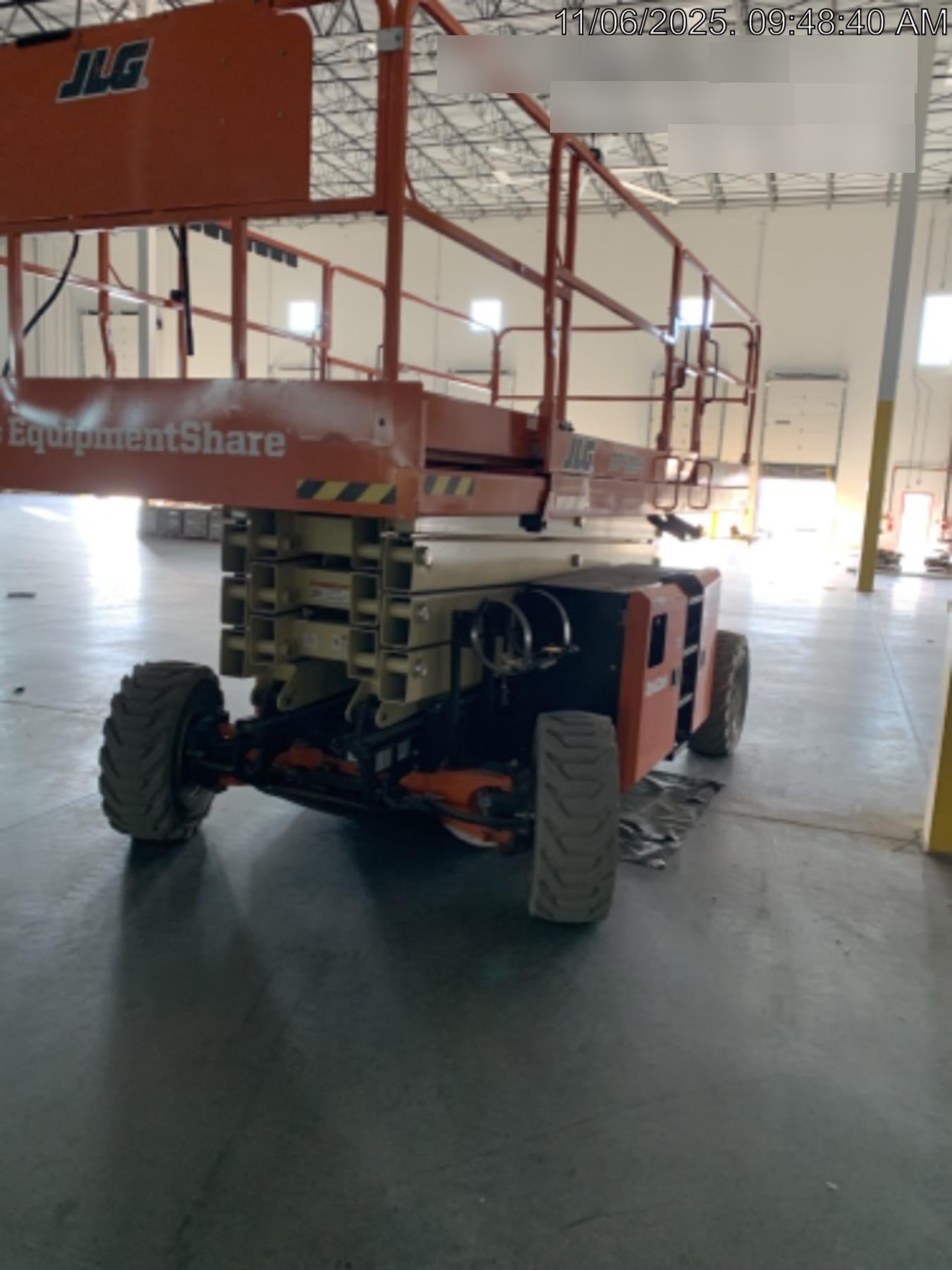 2023 JLG RT4394