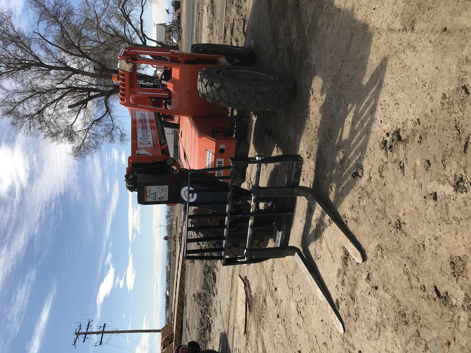 2019 Skytrak 6036 Canopy, Solid Tires, LED Work Lights, Beacon 50" Carriage, 48" Pallet Forks