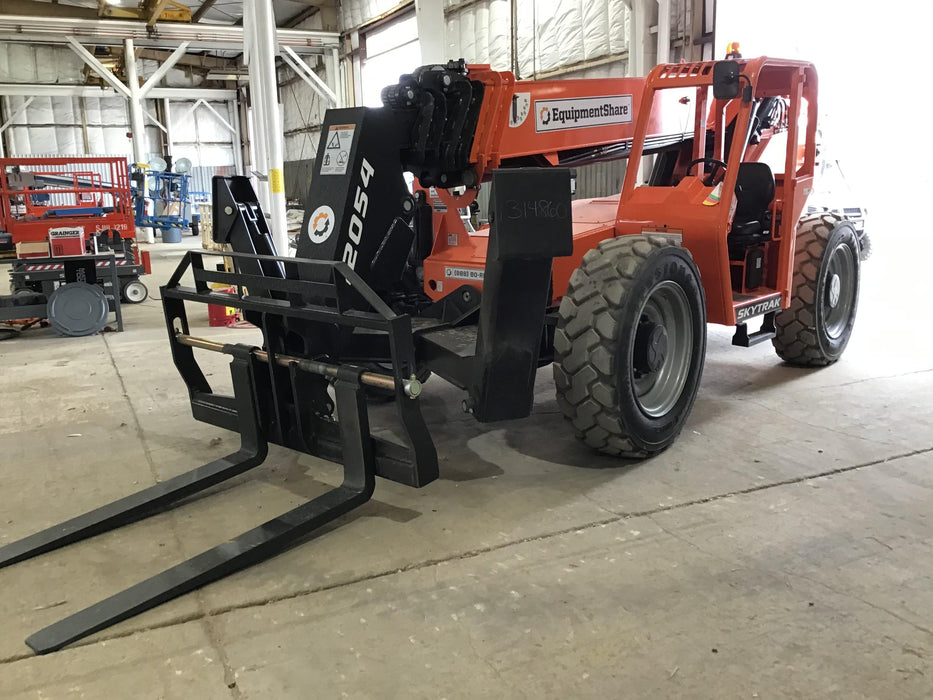2020 Skytrak 12054 74Hp, Canopy, FF Tires, Work Lights, Beacon, Aux Hydraulics, Back up Alarm, Lifting Eye, ES Decals