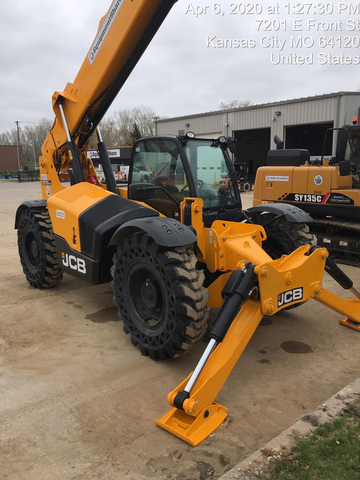 2020 JCB 510-56 Cab/Heat/Air, 74 HP, Solid Tires, STD Worklight, Beacon, Aux Hydraulics, Lifting Eye, Back up Alarm w/66" Carriage/60" Forks