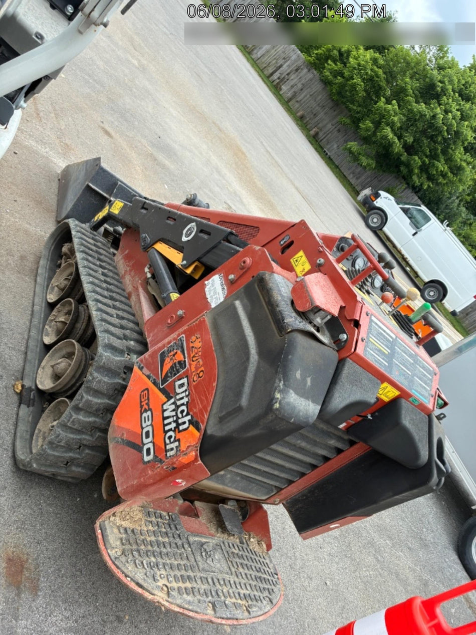 2020 DITCH WITCH SK800A
