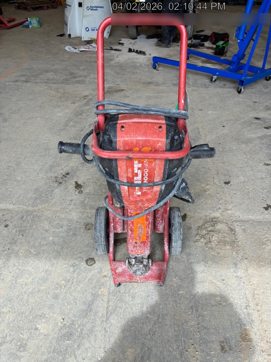 2020 HILTI TE 3000-AVR