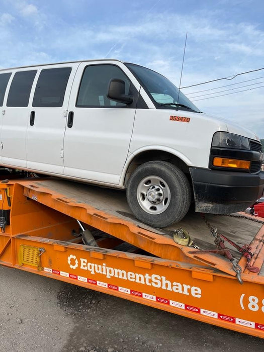 2023 CHEVROLET Express Van - Rental