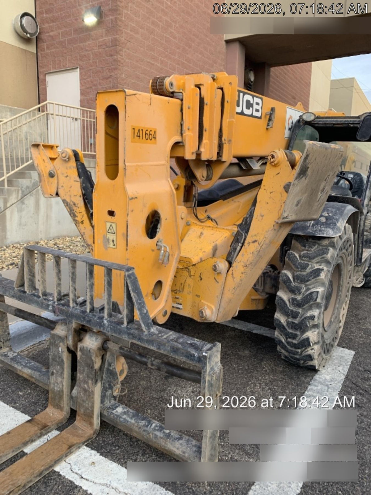 2021 JCB 512-56