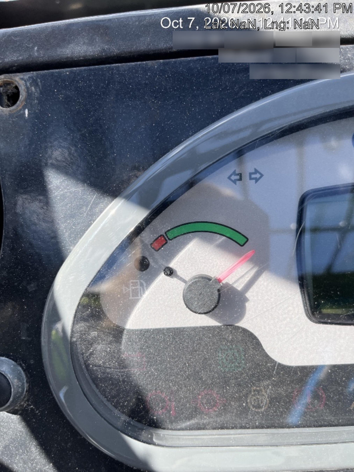 2018 Genie GTH-844 Genie GTH-844D w/Open ROPS, FF Tires, Work Light/Beacon, 60" Carriage and Forks